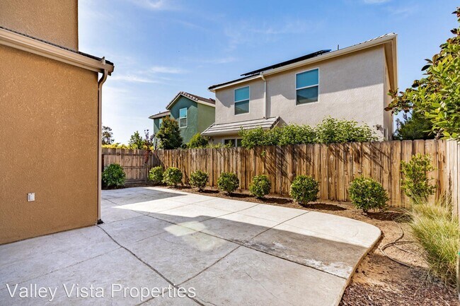 Building Photo - 3 br, 2.5 bath House - 3721 Magnificent Way