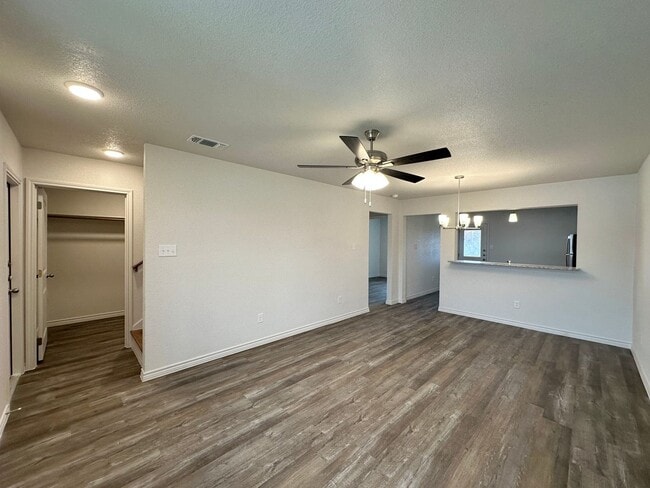 Building Photo - 226 Dolphin Dr