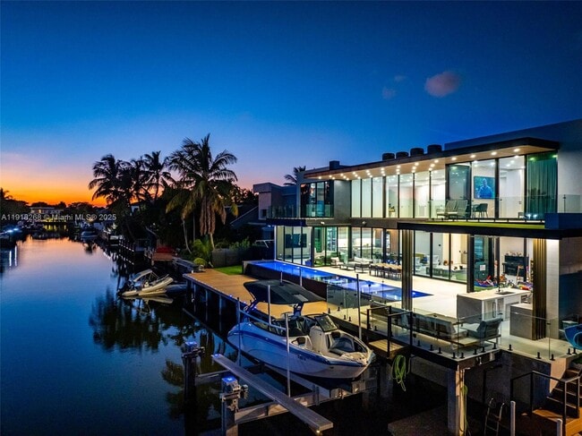 Foto del edificio - 1102 Washington St