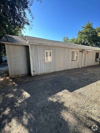 Building Photo - 1309 Hemlock St