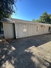 Building Photo - 1309 Hemlock St
