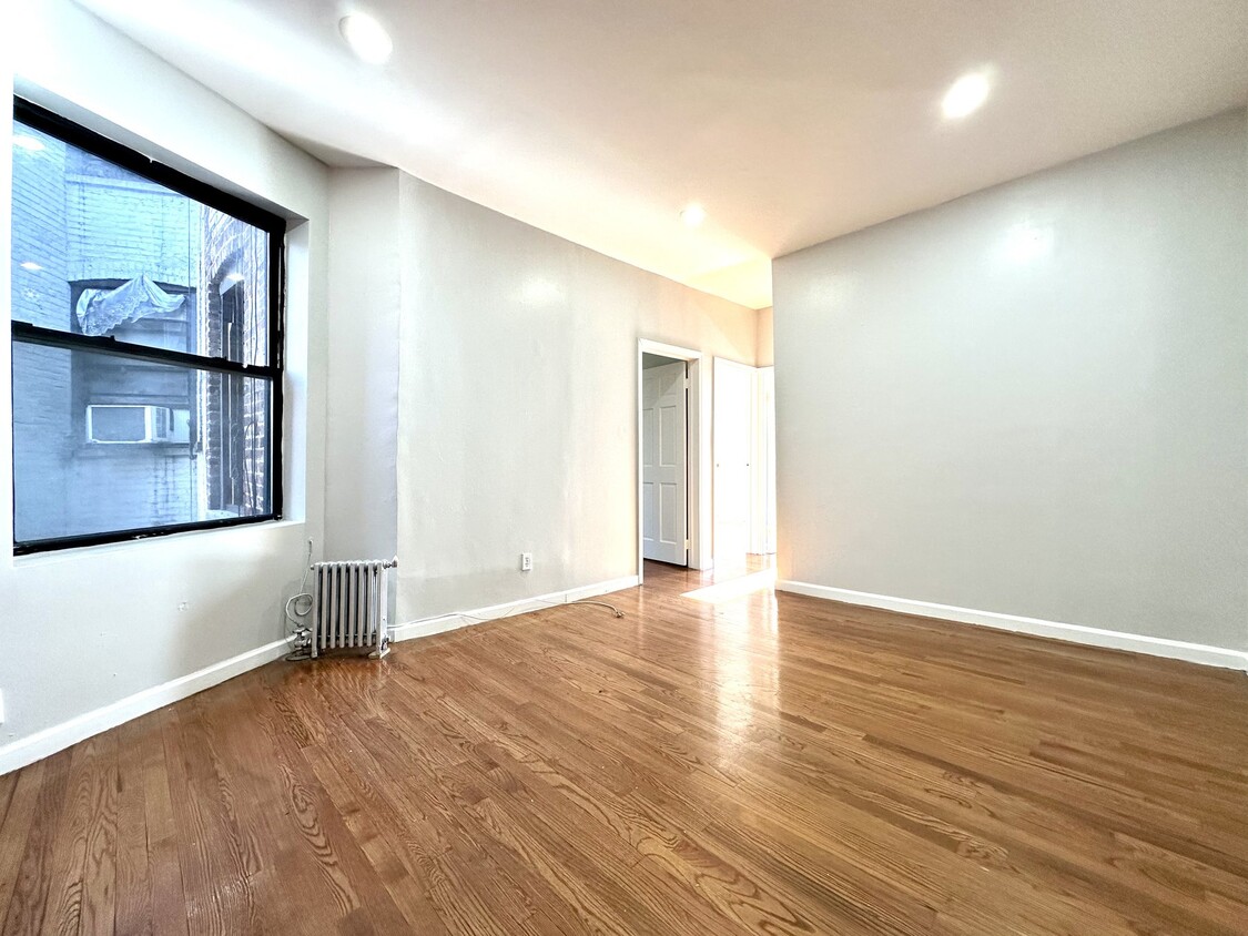 Foto principal - 539 W 156th St