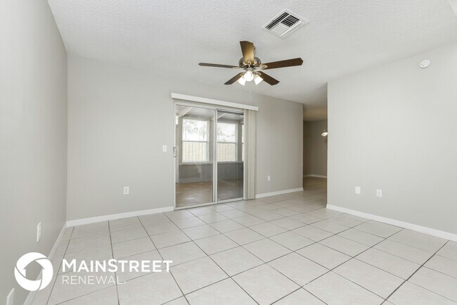 Foto del edificio - 6742 Brittany Chase Ct
