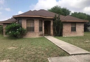 Building Photo - 1305 James Cir