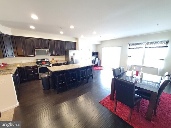 Foto del edificio - 5409 Double Day Ln