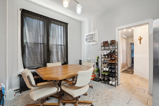 Foto del edificio - 910 W 5th St