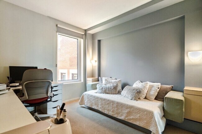 Foto del edificio - 495 Beacon St