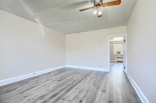 Building Photo - 4041 Wilkens Ave