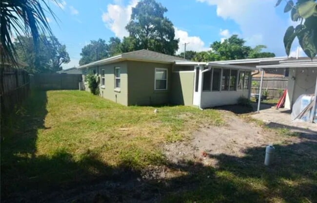 Building Photo - Charming 3BR/2BA Home for Rent – Prime Tam...