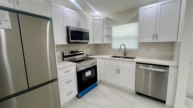 Foto del edificio - 2801 N 34th Ave