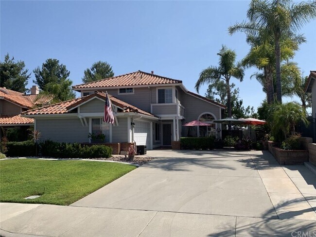 Building Photo - Murrieta 4 bedroom with massive garage ava...