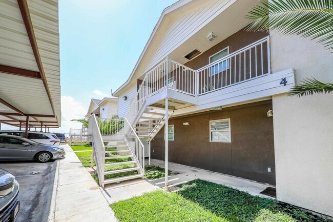 Building Photo - 2601 Lomas Del Sur Boulevard