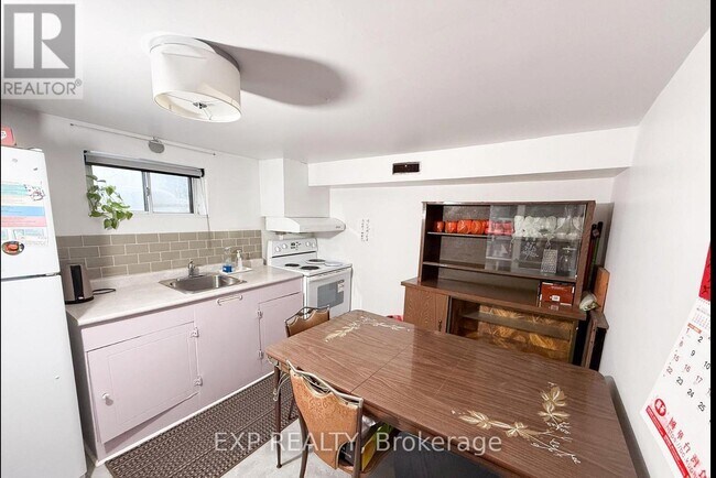 Photo du bâtiment - 500 Drewry Ave