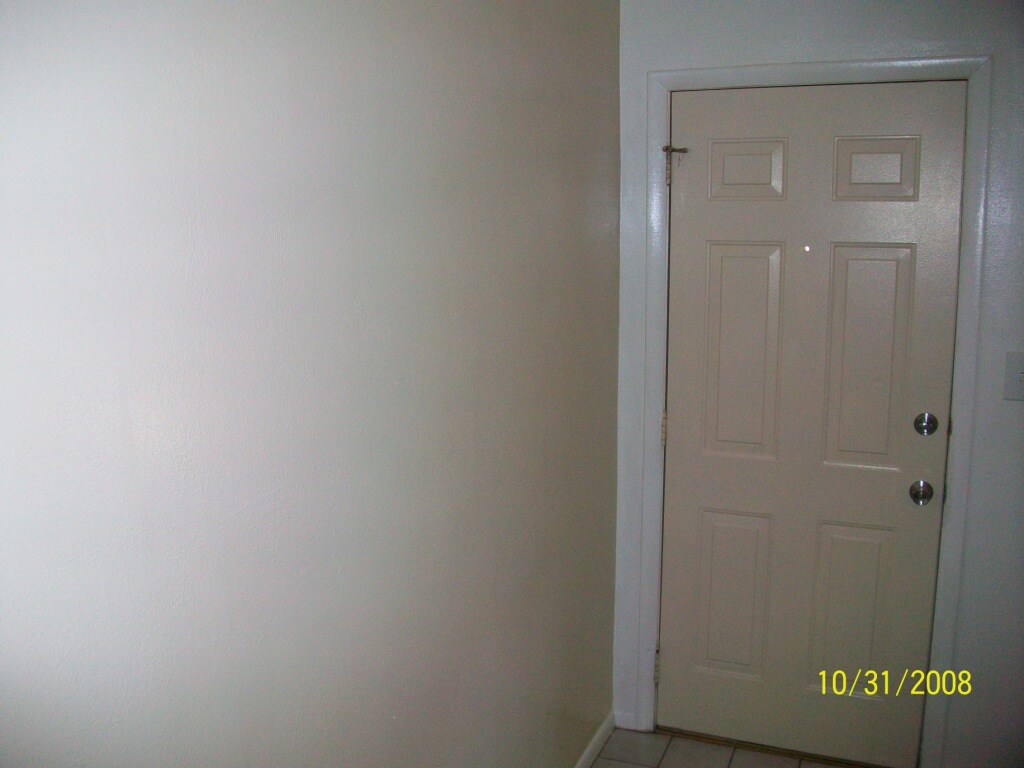 Building Photo - 3030 S 8900 W