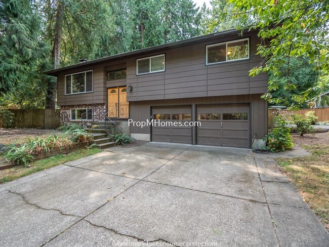 Building Photo - 3500 Red Cedar Way