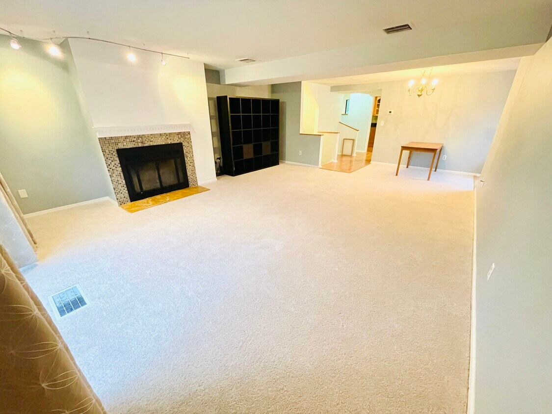 Primary Photo - 47 Highland Rd