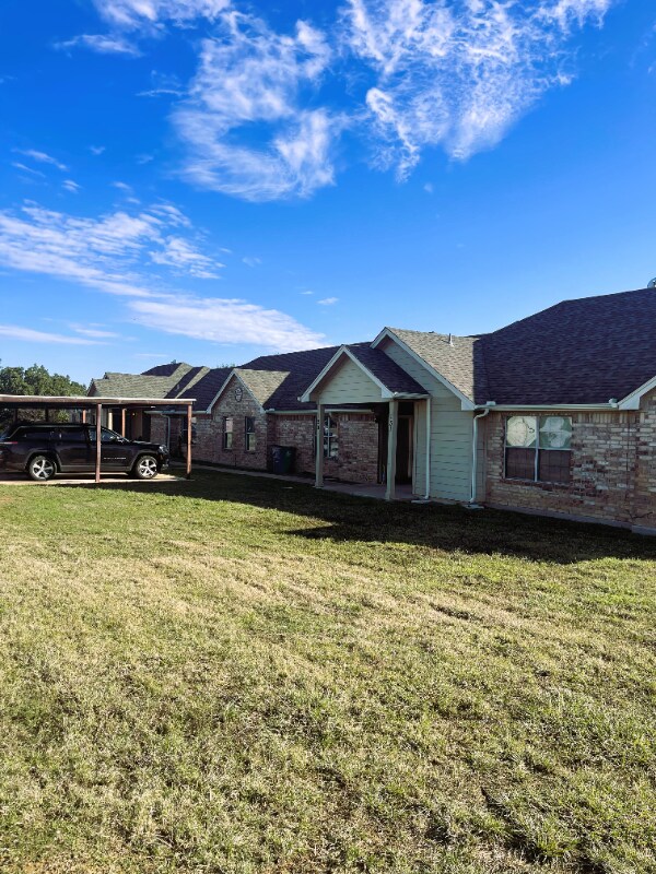 131 Lindas Creek Ln Unit 131, Weatherford, TX 76088 Apartment for