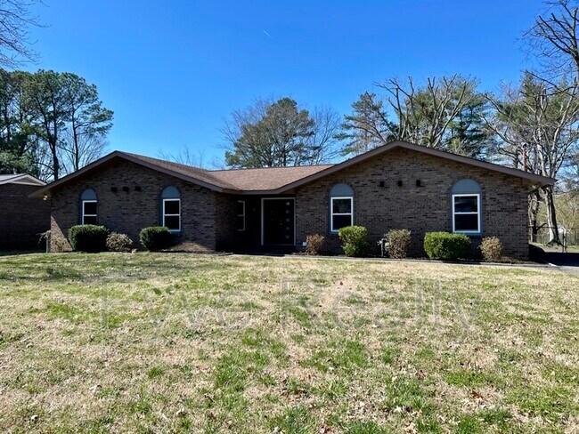 Building Photo - 207 Matterhorn Dr