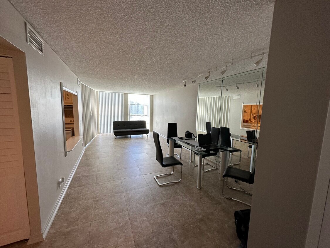801 Three Islands Blvd Unit 312, Hallandale Beach, FL 33009 Condo for