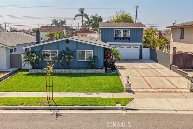 Building Photo - 8242 Bryant Dr