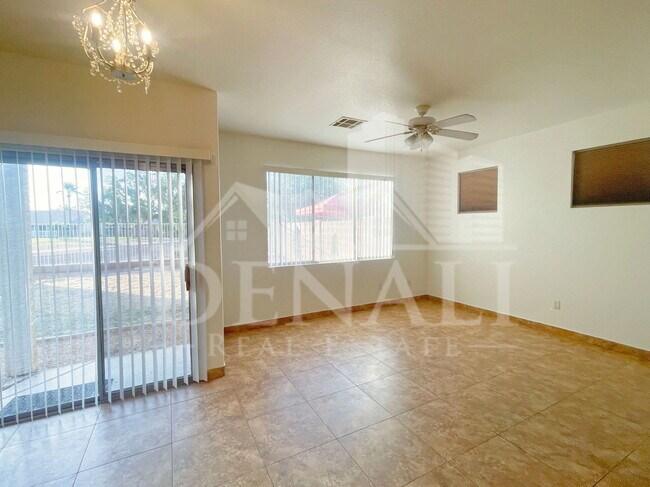 Foto del edificio - 1154 S Boulder St