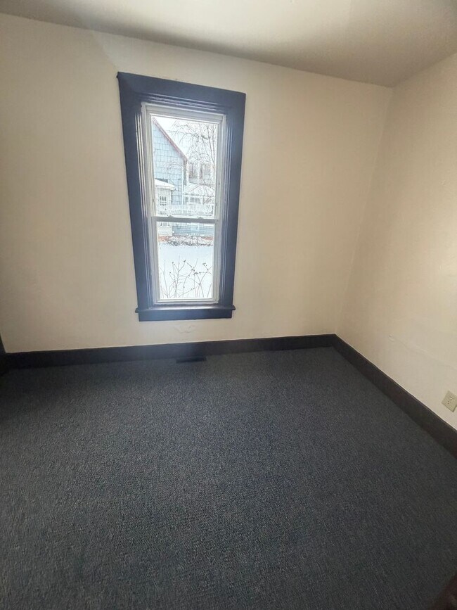 Foto del edificio - Ranch 3 Bedroom House