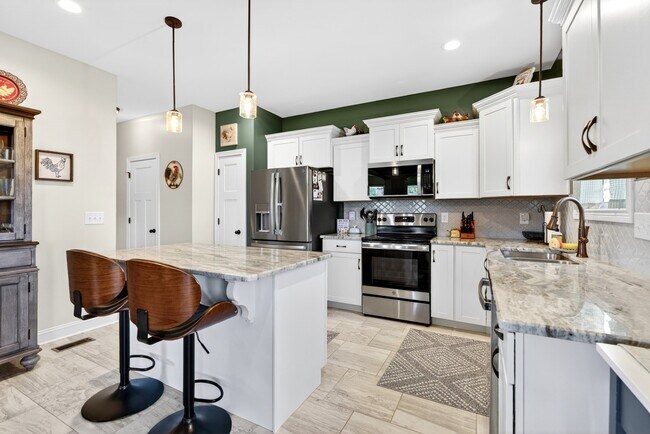 Foto del edificio - 1305 Apple Blossom Rd
