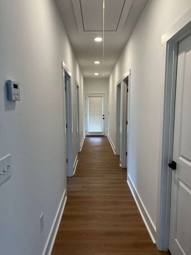 Building Photo - New Construction nice house for rent