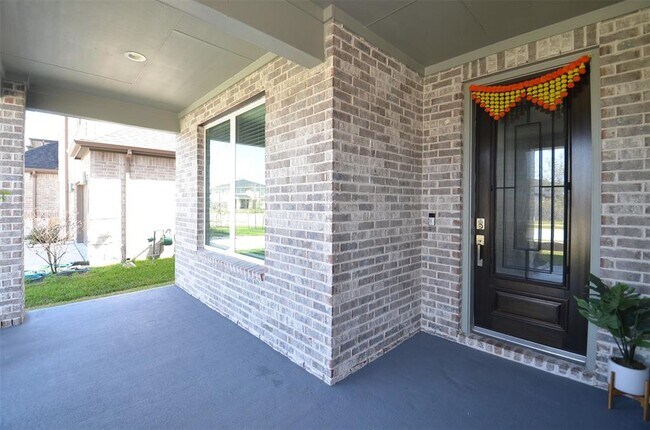Foto del edificio - 28615 Halle Ray Dr