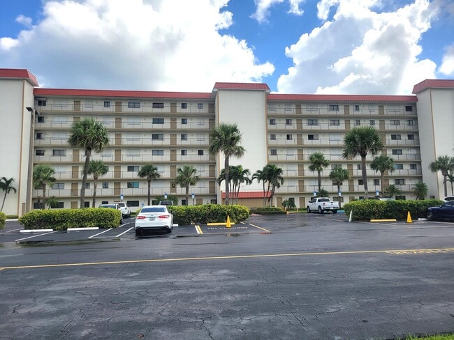 Foto del edificio - 10152 S Ocean Dr