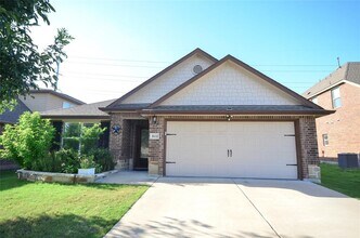 Building Photo - 5632 Sabbia Dr