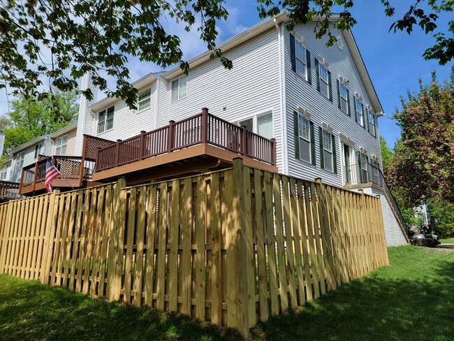 Building Photo - 4614 Buckhorn Rdg