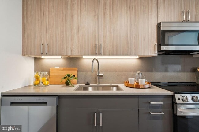 Foto del edificio - 2000 Dreer St