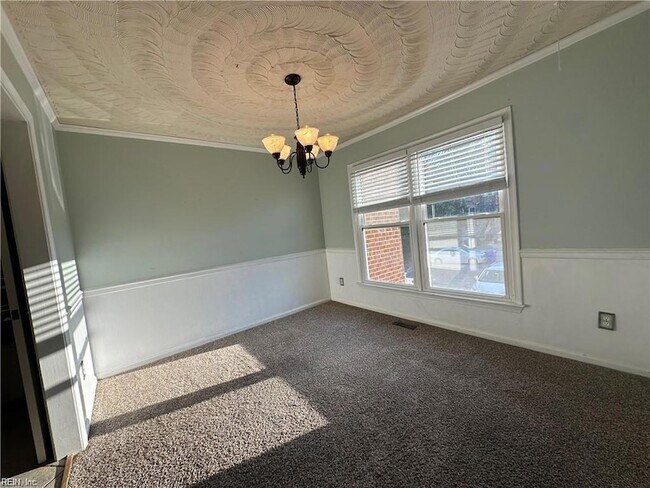 Foto del edificio - 1522 Brenland Cir