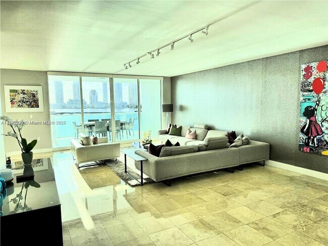 Foto del edificio - 3201 NE 183rd St