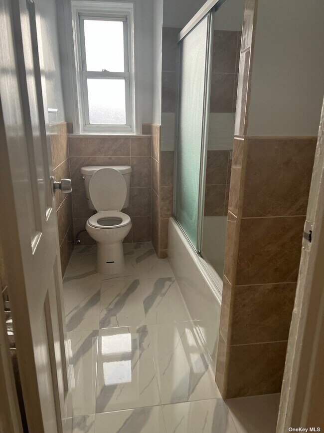 8863 Ransom St, Queens, NY 11427 House Rental in Queens, NY