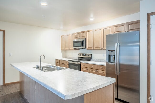 2BR, 2BA - 1068SF - Kitchen - Slate