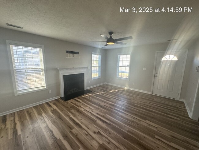Foto del edificio - 268 Cape Fear Rd