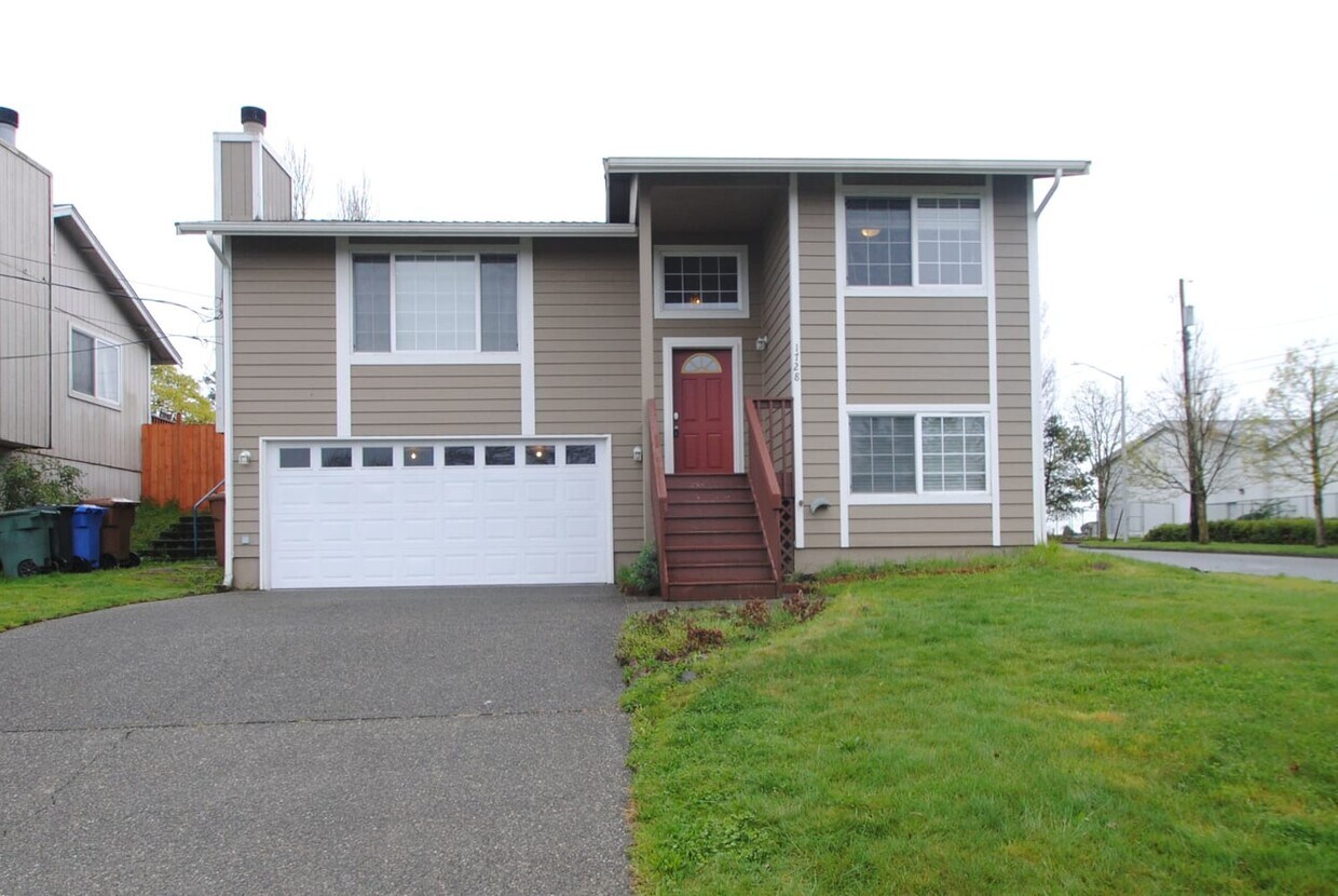 Foto principal - 1728 S 47th St