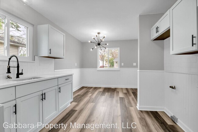 Foto del edificio - 3 br, 1 bath House - 8702 Maxwell