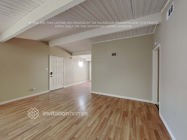 Building Photo - 927 Barbra Ln