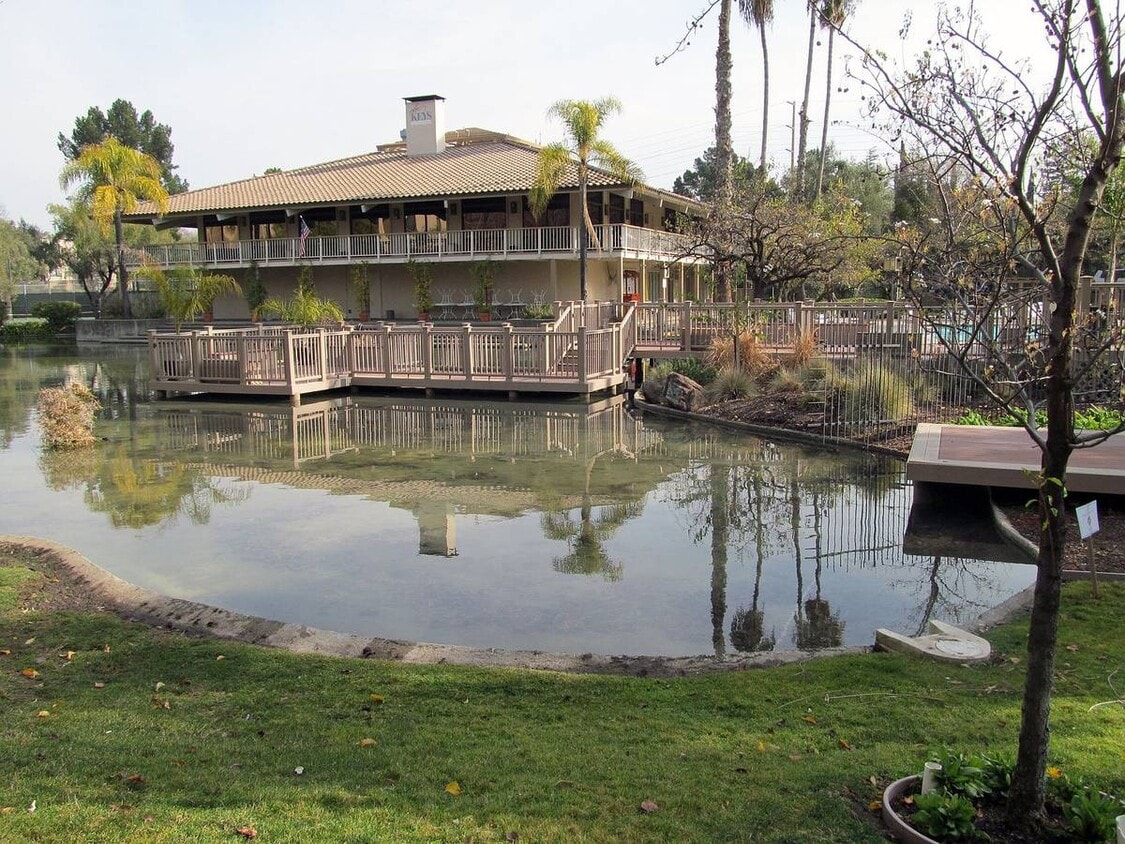 The Keys Clubhouse & Lagoon - 460 N Civic Dr