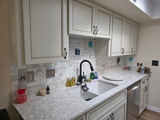 Building Photo - Sugarmill Woods Pool Home available 12/1/25