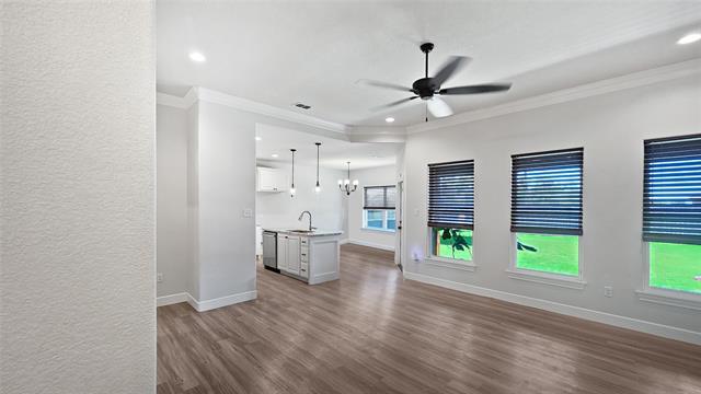 Foto del edificio - 7513 Wildflower Wy