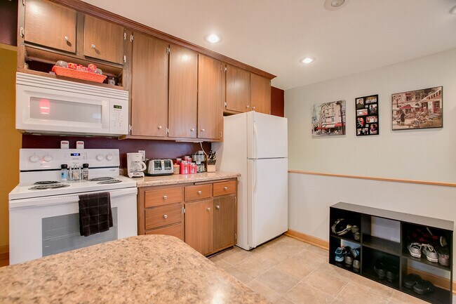 Foto del edificio - 996 Larpenteur Ave West