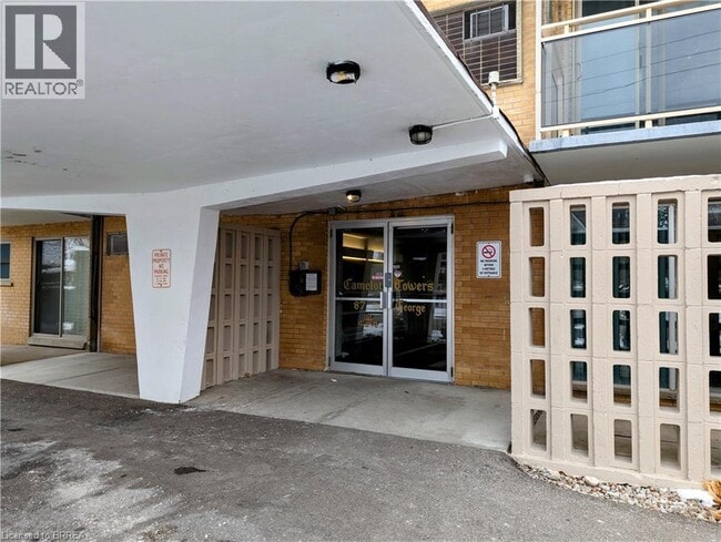 Photo du bâtiment - 87 St George St