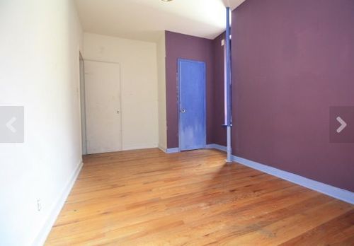 Building Photo - 331 W 95th St