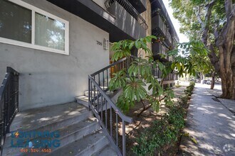 Building Photo - 702 Irolo St