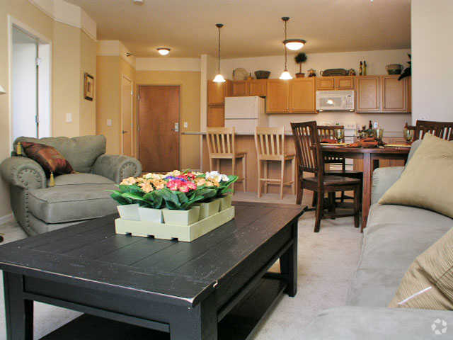 Blackberry Pointe Apartments Apartments - 5480 Blackberry Trl Inver ...