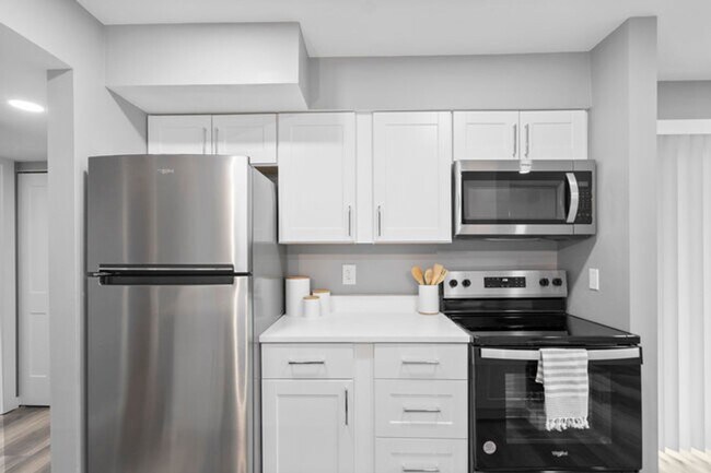 Interior Photo - Elizabeth Green